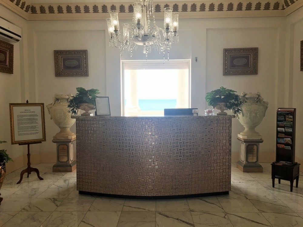 Ocean West Boutique Hotel Nassau Buitenkant foto